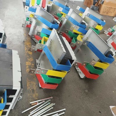 母排熱縮保護(hù)管的施工圖片